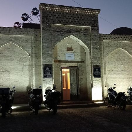 Carousel Hotel Khiva ภายนอก รูปภาพ