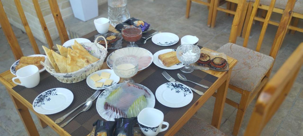 Carousel Hotel Khiva ภายนอก รูปภาพ